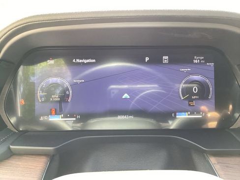 Used 2023 Jeep Grand Cherokee L Summit w/ Luxury Tech Group V AWD/4WD image 17