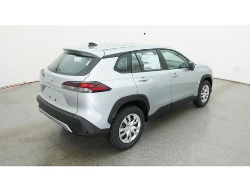 New 2026 Toyota Corolla Cross L FWD image 10