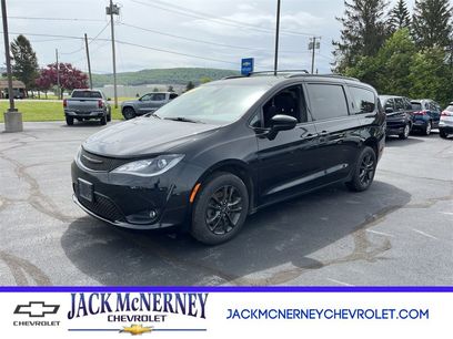 Used 2020 Chrysler Pacifica Touring-L