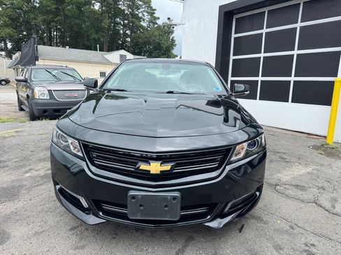 Used 2020 Chevrolet Impala LT FWD image 3