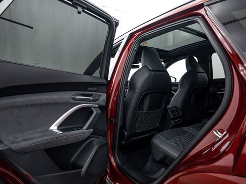 Certified 2025 Audi SQ5 Premium Plus w/ Premium Plus Package image 18