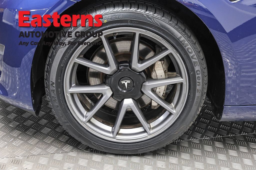 Used 2023 Tesla Model 3 Standard Range RWD image 28