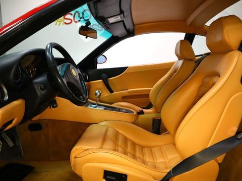 Used 1999 Ferrari 550 Maranello Coupe RWD image 22