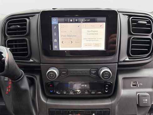 New 2024 RAM ProMaster 3500 w/ Convenience Group image 12