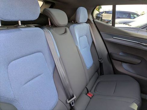 Used 2025 Volvo EX30 Ultra w/ Protection Package Premier image 22