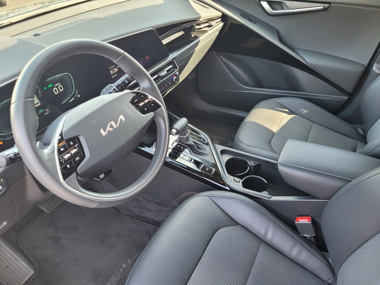 Used 2024 Kia Niro EX FWD image 20