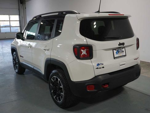 Used 2023 Jeep Renegade Trailhawk w/ Trailhawk Elite Group image 3