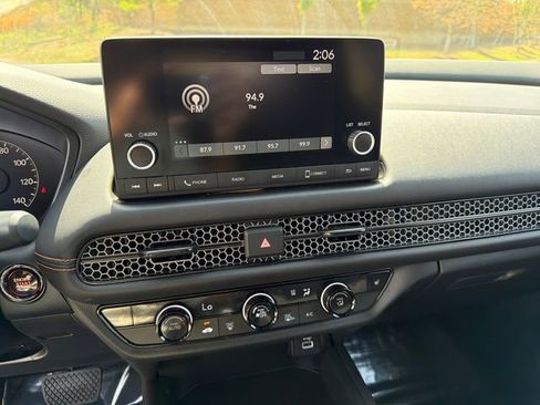 Used 2024 Honda HR-V Sport image 33