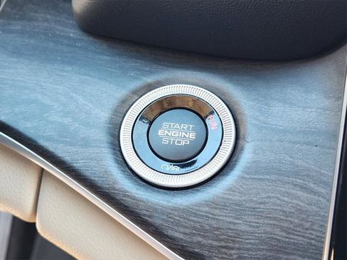 Certified 2022 Jeep Grand Cherokee Limited w/ MOPAR Finishing Package image 31