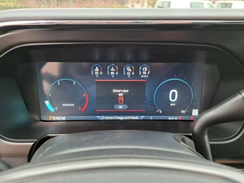 New 2026 Ford F250 Lariat w/ Black Appearance Package AWD/4WD image 8