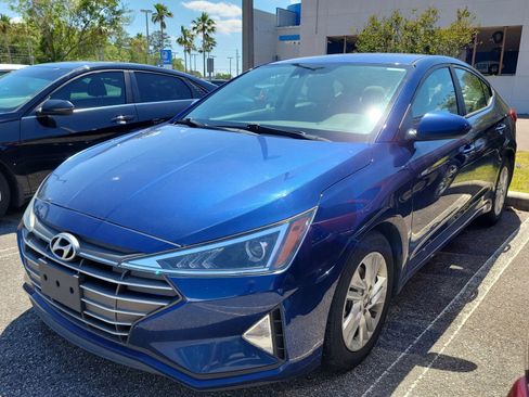 Used 2020 Hyundai Elantra SEL FWD image 2