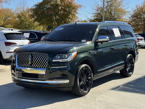 Used 2023 Lincoln Navigator Black Label image 10