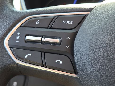 Used 2019 Hyundai Santa Fe SEL image 32