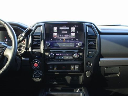 Used 2021 Nissan Titan PRO-4X w/ Pro-4x Convenience Package image 22