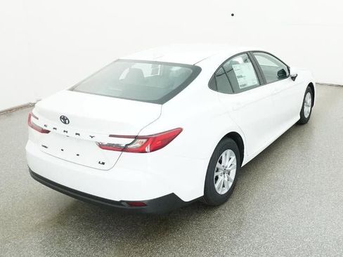 New 2026 Toyota Camry LE image 8