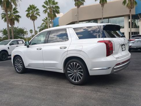 Used 2024 Hyundai Palisade Calligraphy FWD image 7