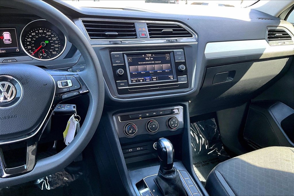 Used 2020 Volkswagen Tiguan S FWD image 8