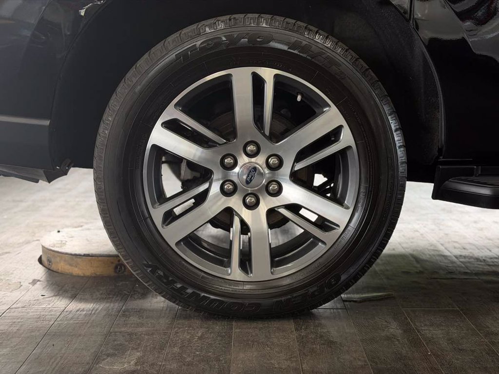 Used 2024 Ford Expedition Max Limited AWD/4WD image 22