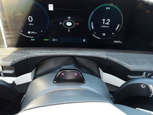 Used 2025 Hyundai Santa Fe Calligraphy image 24