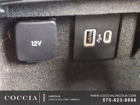 Certified 2022 Lincoln Corsair AWD w/ Equipment Group 101A image 25
