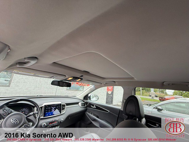 Used 2016 Kia Sorento EX AWD/4WD image 14
