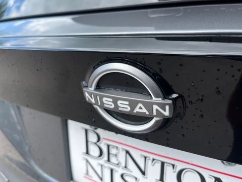 Used 2026 Nissan Kicks SR FWD image 40