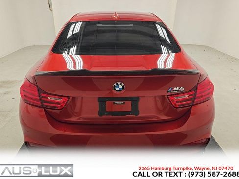 Used 2015 BMW M4 Coupe w/ Executive Package RWD image 8