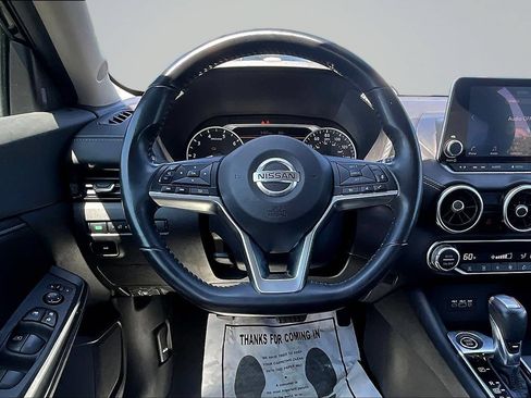 Used 2021 Nissan Sentra SV FWD image 7