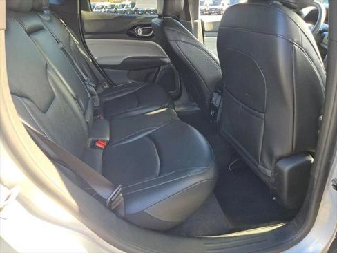 Certified 2025 Jeep Compass Limited AWD/4WD image 9