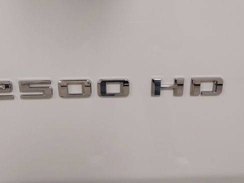 Used 2024 Chevrolet Silverado 2500 Custom w/ Custom Convenience Package image 33