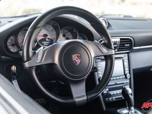 Used 2009 Porsche 911 Carrera 4S AWD/4WD image 7