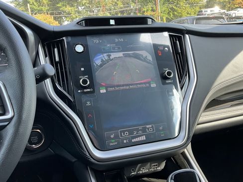 New 2025 Subaru Outback Limited image 18
