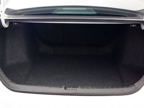 Used 2018 Honda Accord Sport image 11