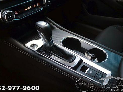 Certified 2025 Nissan Altima 2.5 SV w/ SV Premium Package FWD image 19