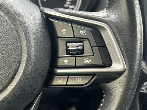 Used 2022 Subaru Forester Premium image 24