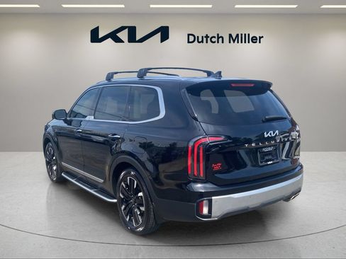 Used 2023 Kia Telluride SX FWD image 2