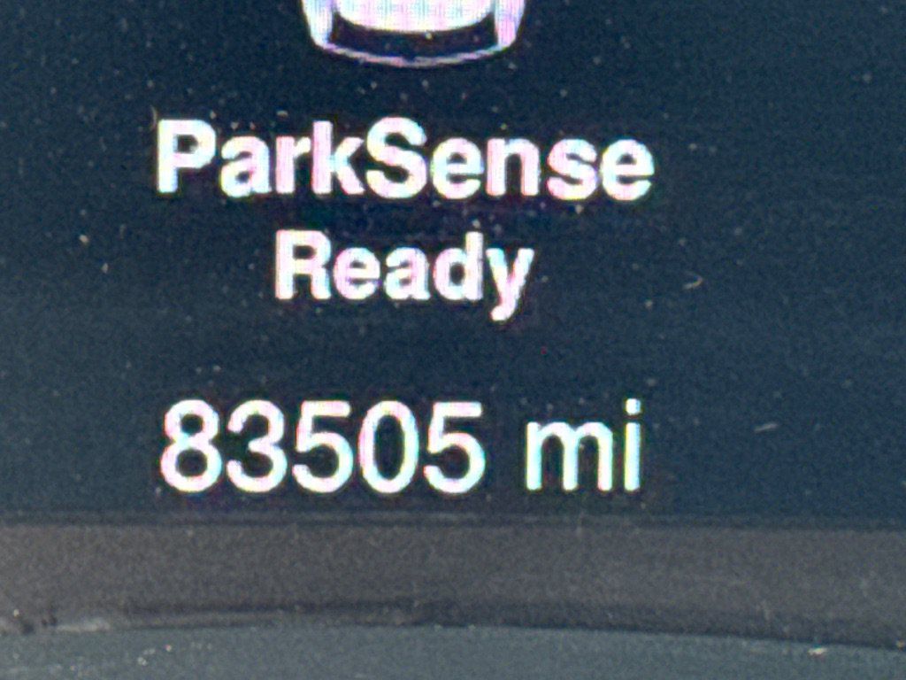 Used 2015 Jeep Grand Cherokee Limited w/ Trailer Tow Group IV AWD/4WD image 18