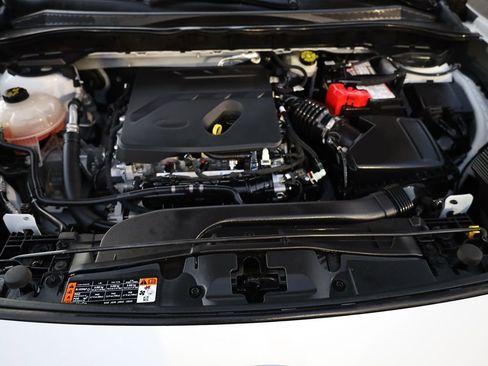 Used 2020 Ford Escape SE image 31