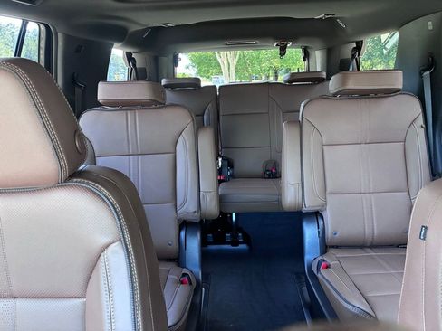 New 2026 Chevrolet Tahoe High Country AWD/4WD image 40
