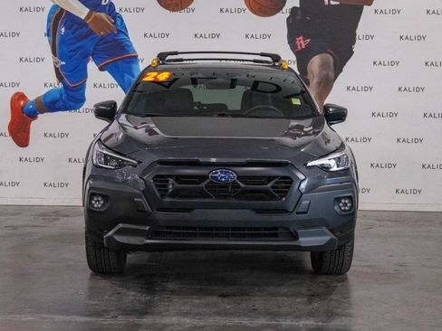 Used 2024 Subaru Crosstrek 2.5i Wilderness w/ Crosstrek Mirror Package image 20