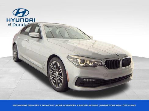 Used 2018 BMW 530i w/ Premium Package image 3