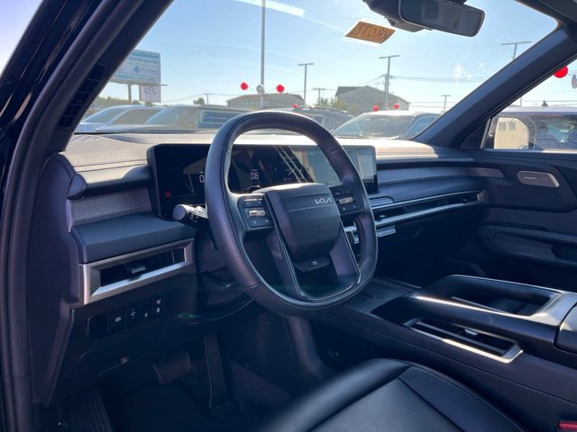 Certified 2027 Kia Telluride LX FWD image 19