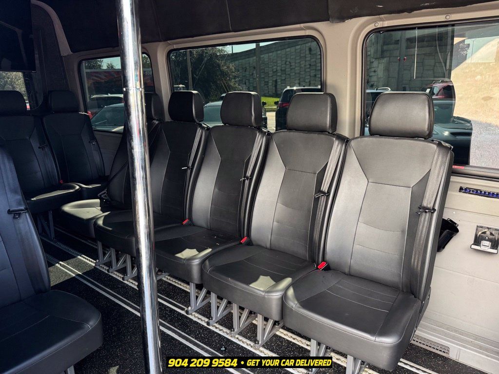 Used 2017 Mercedes-Benz Sprinter 3500 image 21