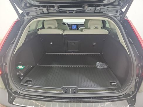 New 2026 Volvo V60 B5 Cross Country Plus w/ Protection Package Premier image 10