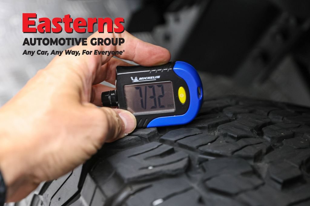 Used 2023 Jeep Wrangler Unlimited Rubicon 4xe w/ Cold Weather Group AWD/4WD image 31