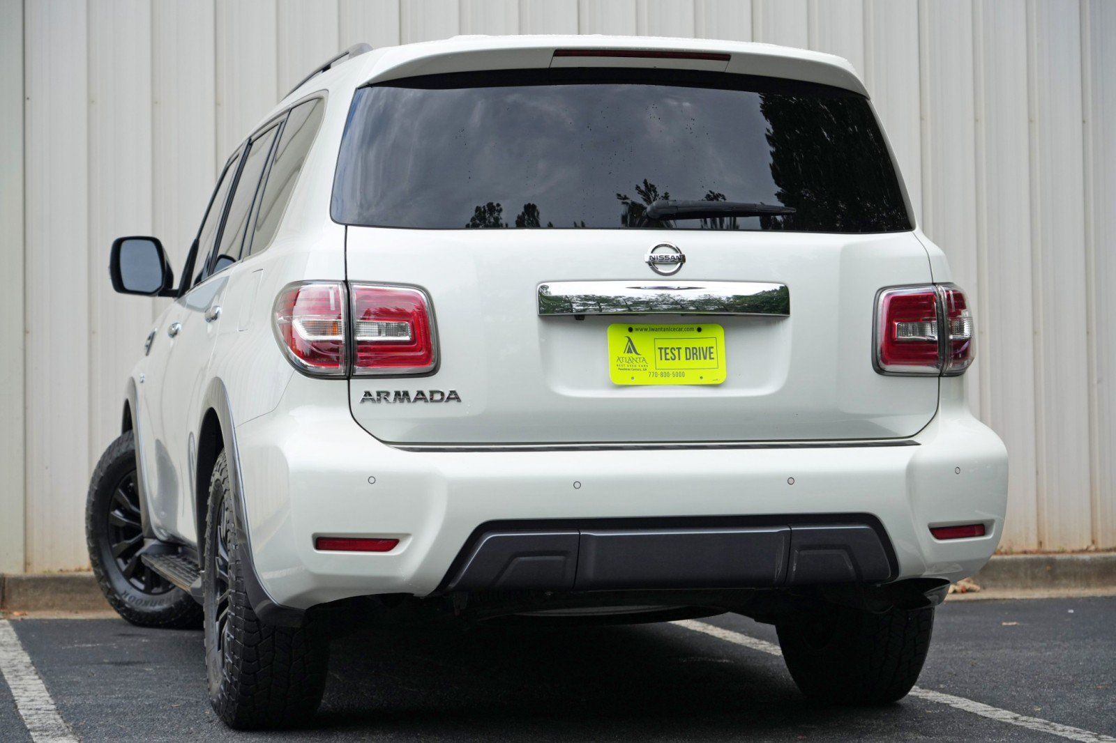 Used 2019 Nissan Armada SV w/ Driver Package RWD image 5