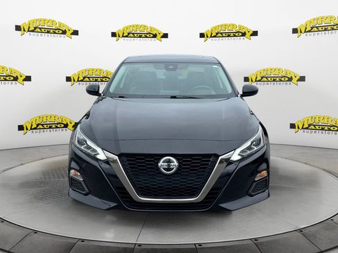 Used 2020 Nissan Altima 2.5 SR w/ Premium Package image 8
