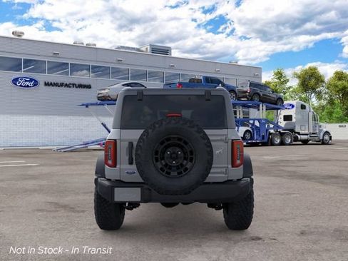 New 2026 Ford Bronco Outer Banks w/ Sasquatch Package AWD/4WD image 5