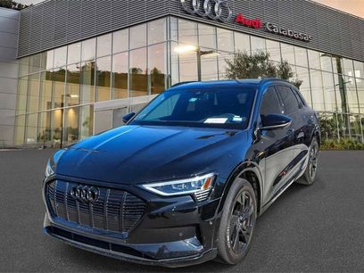 Used 2022 Audi e-tron Premium w/ Convenience Plus Package