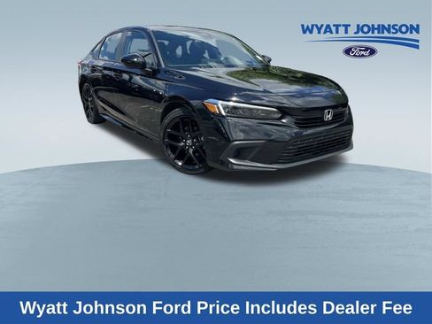 Used 2024 Honda Civic Sport image 1